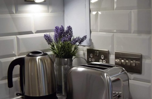 Havering Apartment | Apartment at Morland House Apartments