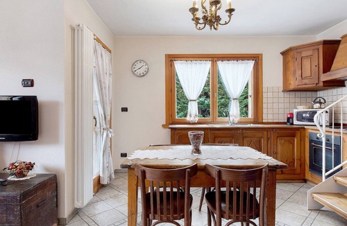 Pila Apartment | Apartment 'Bilocale 1' with Mountain View, Shared Terrace and Wi-Fi