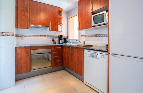 Platja d'Aro Apartment | Apartment 'Bovilla' with Shared Pool, Wi-Fi and Air Conditioning