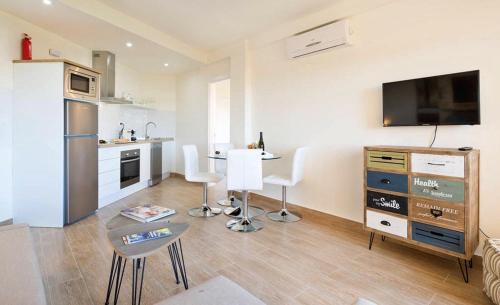 Torremolinos Apartment | Apartment Club Playa Flores