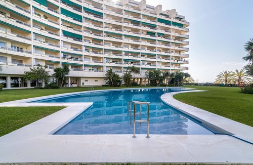 Marbella Seafront Promenade Apartment | Apartment 'Edificio Caesar Imperator' with Sea View, Pool, Wi-Fi & Garden