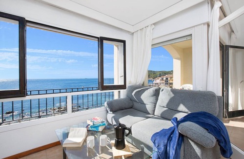 Calella de Palafrugell Apartment | Apartment for 6 people in Spain