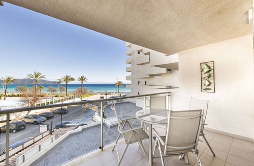 Sant Llorenc des Cardassar Apartment | APARTMENT IN CALA MILLOR, Modern, DIRECTLY ON THE BEACH, SEAVIEW, Wifi Incl, up to 4 pers.