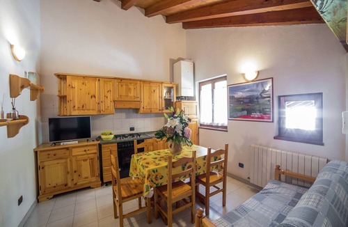 Antey-Saint-Andre Apartment | Apartment in Antey-Saint-André near Ski Area