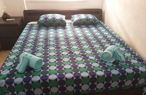 Calella Apartment | Apartment in main street of Calella Carrer de L`esglesia.