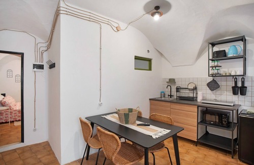 Poggi Apartment | Apartment 'L'Ulivo' with Wi-Fi