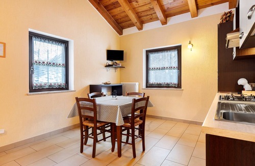 Bionaz Apartment | Apartment 'La Stella Alpina' with Lake View, Balcony and Wi-Fi