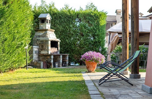 Pila Apartment | Apartment 'Trilocale 3' with Mountain View, Shared Terrace, and Wi-Fi