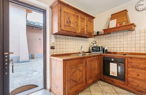 Pila Apartment | Apartment 'Trilocale 5' with Mountain View, Shared Terrace and Wi-Fi