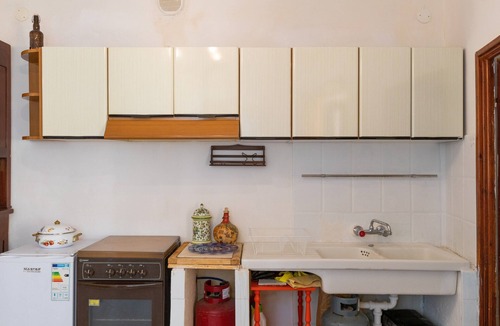 Rosignano Marittimo Apartment | Apartment 'Un Pezzo di Storia vicino al Mare' with Garden