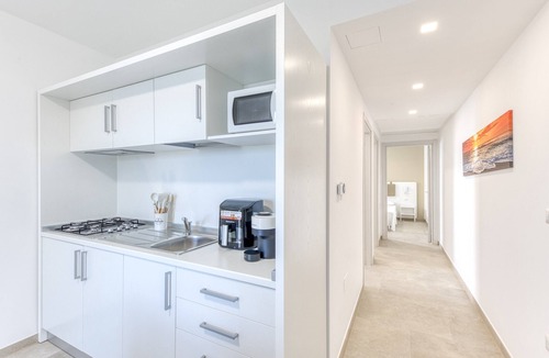 Torre San Giovanni Apartment | Apartment 'Unit 1' with Air Conditioning