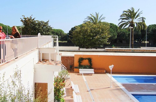 Malgrat de Mar Apartment | Apartment with sea views