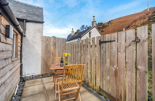 Catacol Cottage | Apostles Back House - UK37313