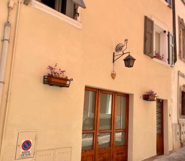 Arco Apartment | Appartamento al Gallo con terrazzo