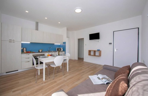 Riva del Garda Apartment | Appartamento Blu - Flat with Balcony, Riva del Garda, Italy