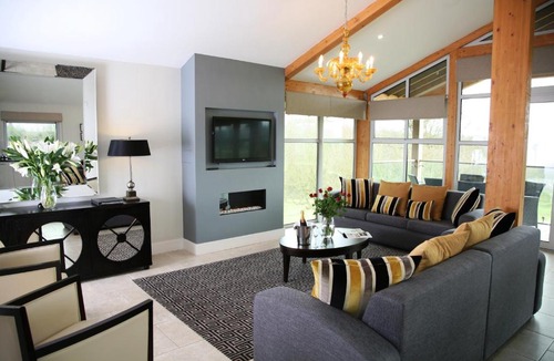 Stoke by Nayland Apartment | Apple Tree Lodges