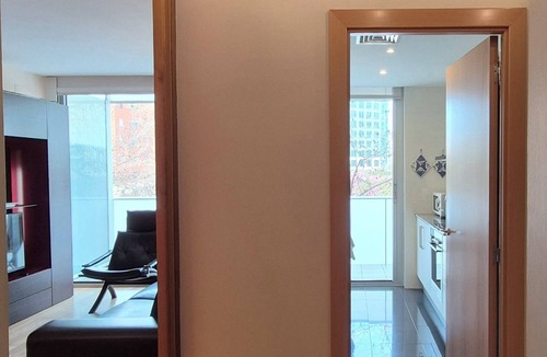 Provencals del Poblenou Apartment | Apt. Avda. Diagonal -nearby Sagrada Familia - Torre Glories. Angeles Terraza.