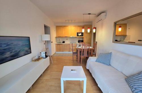 Sant Pol De Mar House | Aquamarina Apt | Seaviews | 1' beach | Family