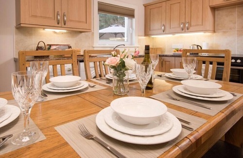 Killin Cottage | ARDCHYLE HOUSE, pet friendly, luxury holiday cottage in Killin