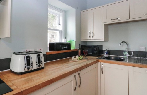 Tarbert Cottage | ARDPATRICK SOUTH LODGE, pet friendly, with open fire in Tarbert