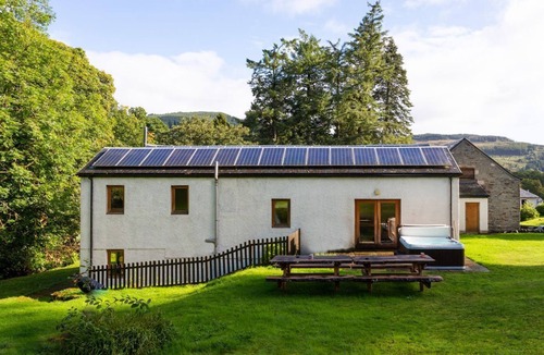 Colintraive Villa | Argyll Mill - Nine Bedroom Villa, Sleeps 14