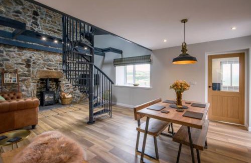Thurso House | Armadale Farm Cottage