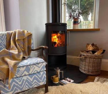 Shiskine Villa | Arran School House - Blackwaterfoot, Isle of Arran