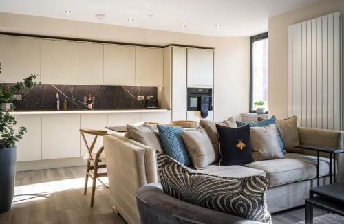 Isle of Arran House | Arran Shores Luxury Shorefront Apartment 4