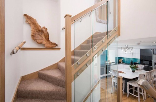 Arrochar Villa | Arrochar House - Five Bedroom Villa, Sleeps 10