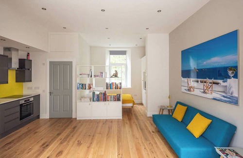 Stockbridge Apartment | Artist's Studio in Stockbridge