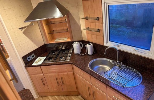 Glasgow House | Atlas 2 Bedroom Caravan, Glasgow Number 2