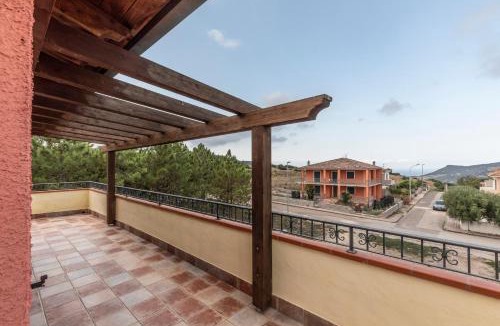 Tergu Apartment | Attico con vista collinare