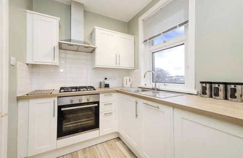 Colinton Apartment | Attractive colinton property for family