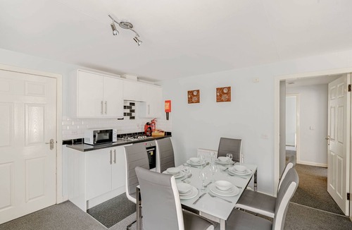 Castle Douglas Cottage | Auchenlarie Courtyard No 3 - a cottage that sleeps 6 guests in 4 bedrooms