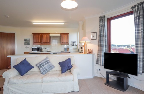 Findhorn Cottage | Aurora View