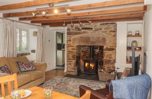 Walkhampton House | Back Cottage
