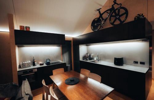 Ohau House | Backcountry hut with a modern twist