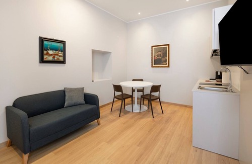 Gorizia Apartment | 'Balconcino' Apartment with Wi-Fi