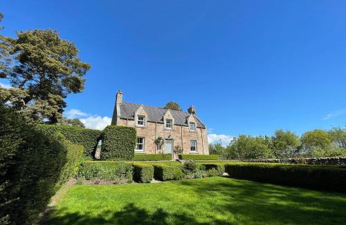 Dornoch House | Balloan Cottage-Uk7382