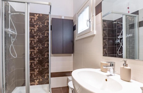 Careggi Rifredi Apartment | BAMO Florence - Garage privato gratuito
