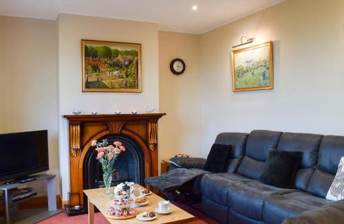 Burntisland House | Bankhead Farm Cottage