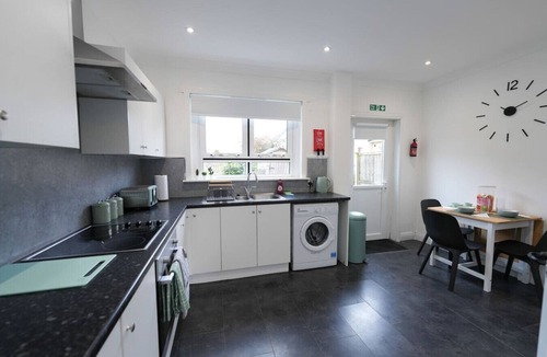 Troon House | Barassie Villa located near Troon