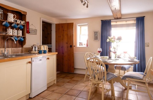 Aldeburgh Cottage | Barley's Cottage -Only a stones throw from the beach -Aldeburgh Coastal Cottages