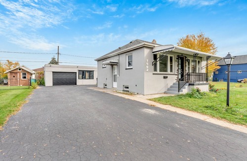 Windsor Apartment | Basement apartment in south windsor