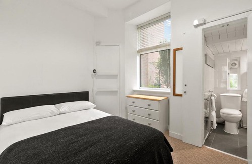 Helensburgh Apartment | Bay Apartment