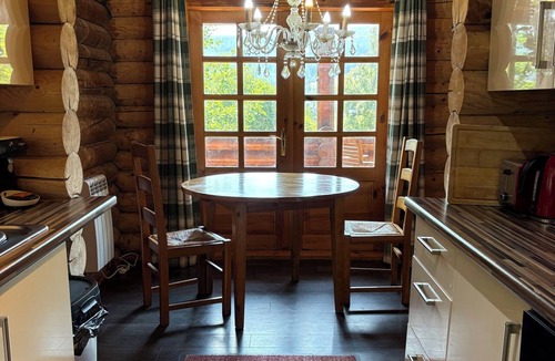 Glen Urquhart Cabin | BCC Loch Ness Log Cabins