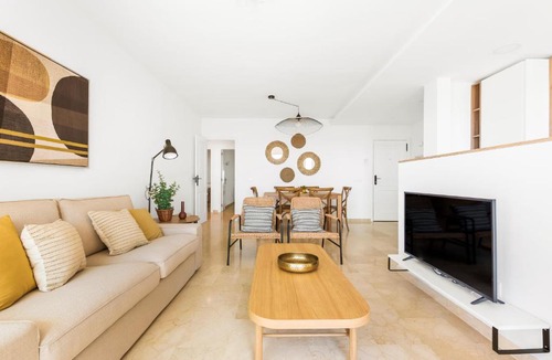 Radazul Apartment | Beach apartment with terrace and private parking