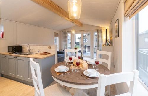 Leiston House | Beach Lodge - Aldeburgh Coastal Cottages