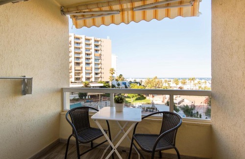 Benalmadena Costa Apartment | Beachfront apartment Puerto Marina