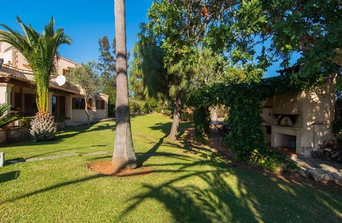 Felanitx Cottage | BEATIFUL HOLIDAY VILLA WITH LARGE GARDEN AND POOL. INTERNET FREE